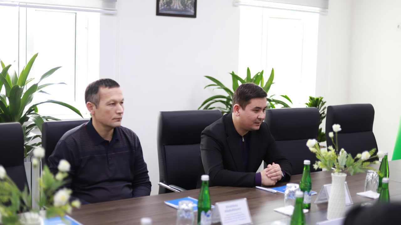 A cooperation memorandum has been signed between Al-Khwarizmi University and AloqaBank.